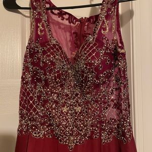 Size small maroon maxi dress